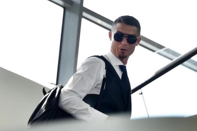 Che beffa per i tifosi juventini: CR7 atteso a Linate, ma dall'aereo scende Borini | calcionapoli24.it