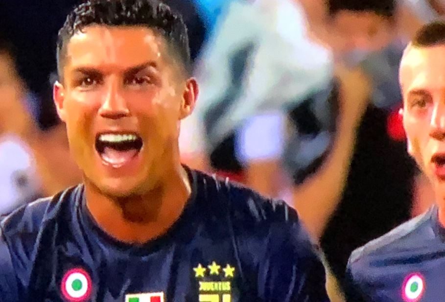 Marca - Il rosso a Ronaldo non è piaciuto alla dirigenza Juve: Nedved aspetta Brych negli spogliatoi per chiedere spiegazioni | calcionapoli24.it