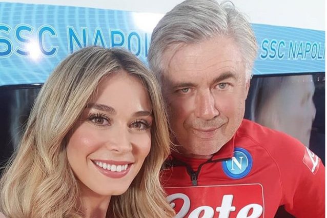 Diletta Leotta accanto al tecnico del Napoli, Carlo Ancelotti (foto da Instagram)