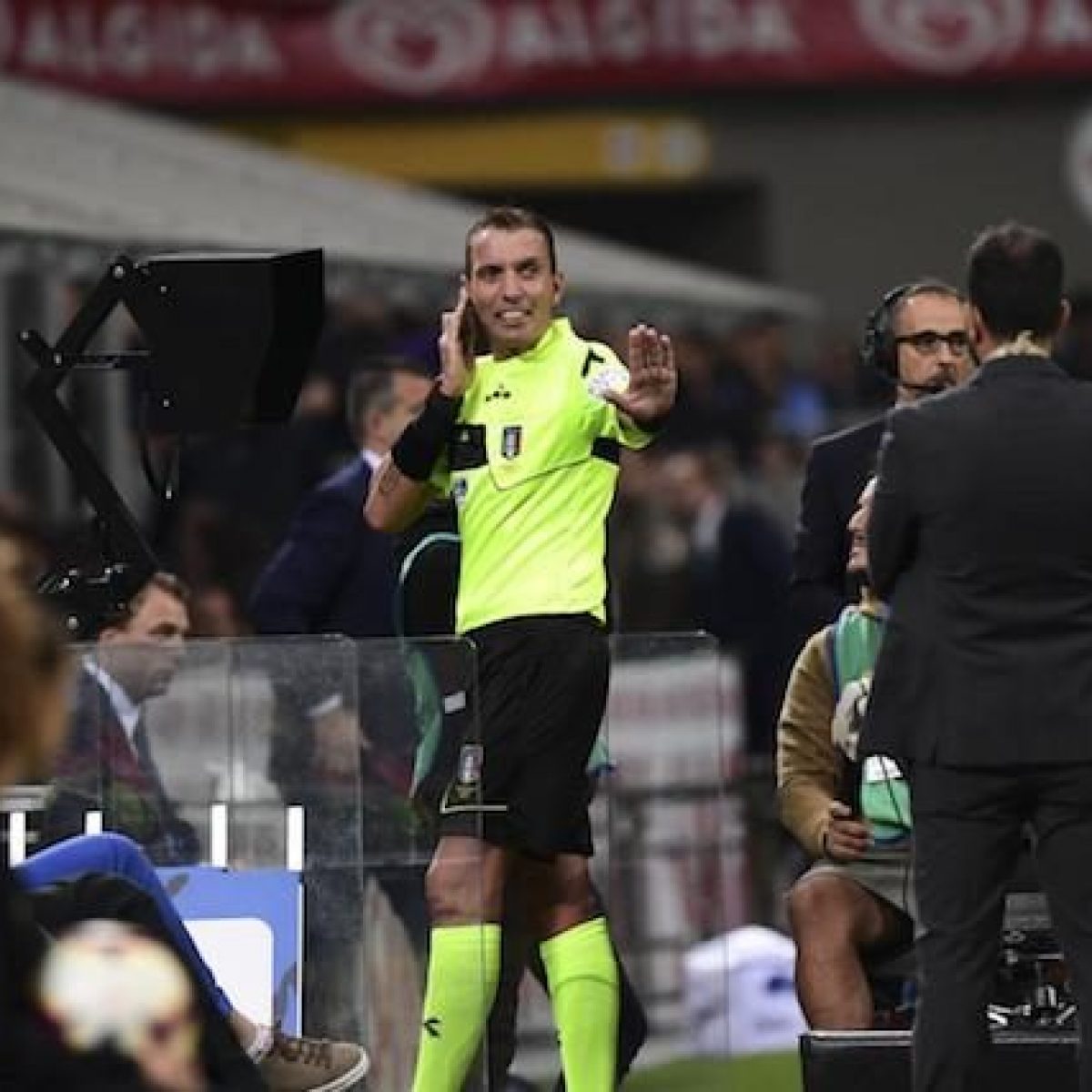 SCARICA FISCHIO ARBITRO TRIPLICE DA
