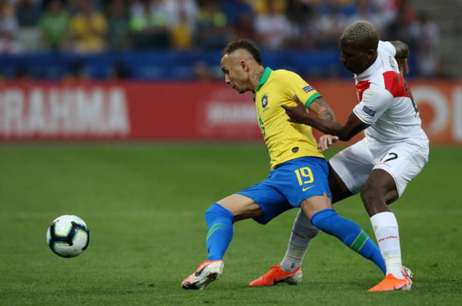 Everton Soares accostato al calciomercato del Napoli: le ...