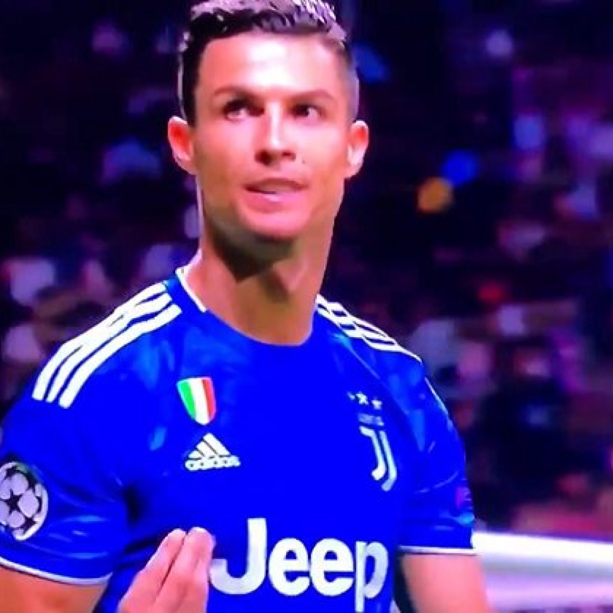 cristiano ronaldo gesto