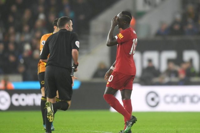 Sadio Mané s’infortuna al ginocchio, Liverpool col fiato sospeso