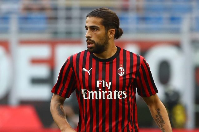 Fenerbahçe sfuma l’acquisto di Ricardo Rodriguez del Milan, per il blocco del mercato